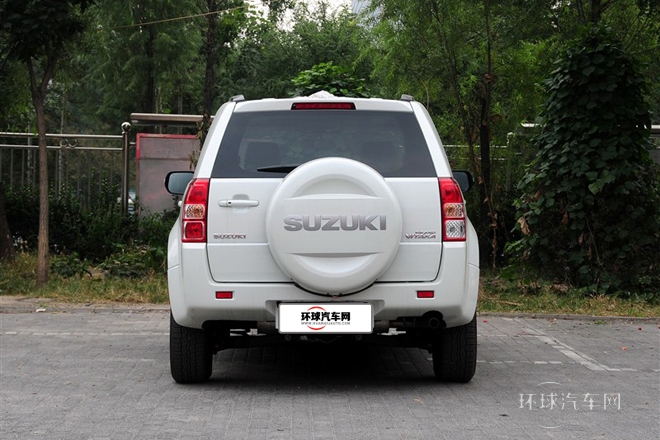 2012款 2.4L AT豪華導航5門版