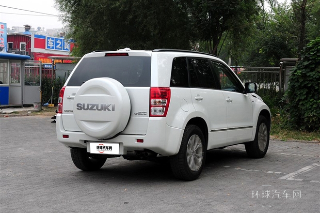 2012款 2.4L AT豪華導航5門版