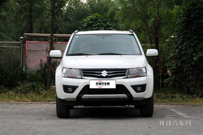 2012款 2.4L AT豪華導(dǎo)航5門版