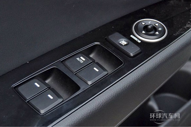 2014款 1.8L 自動智能型