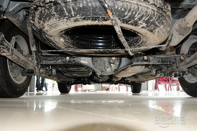 2012款 2.5T大海獅W 豪華型