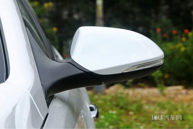 2014款 1.8L 自動尊貴型