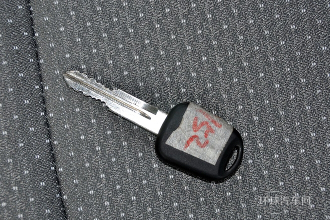 2013款 1.3L 標準型