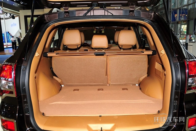 2014款 2.0T 手動兩驅智靜版