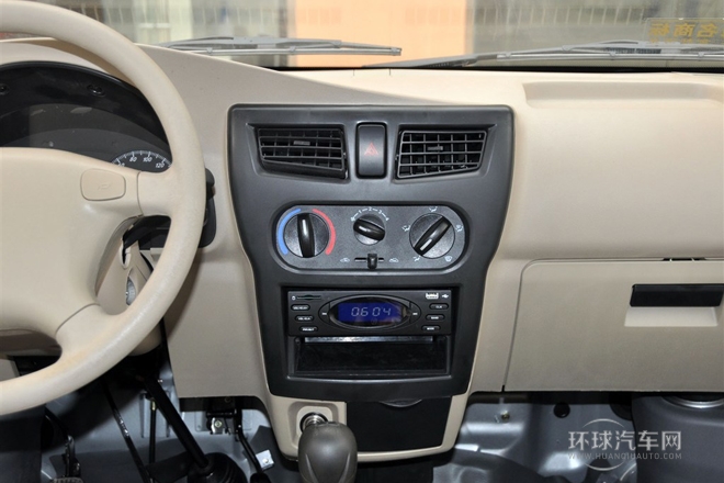 2012款 1.0L標(biāo)準(zhǔn)型DL465Q5