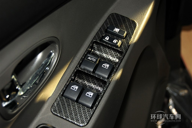 2014款 1.5L 手動豪華型