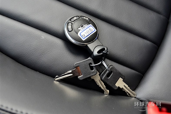 2013款 1.6T COOPER S All 4 滑雪版