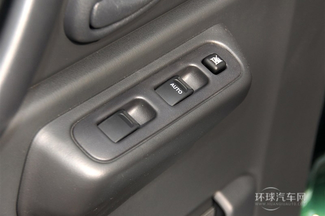 2012款 1.3 MT JLX導航版