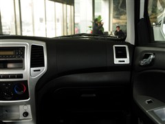 2013款 2.4L豪華型