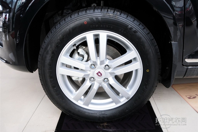 2014款 1.5L 手動舒適型