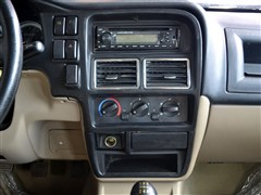 2013款 2.4L舒適型