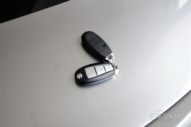 2011款 2.4L四驅運動導航版