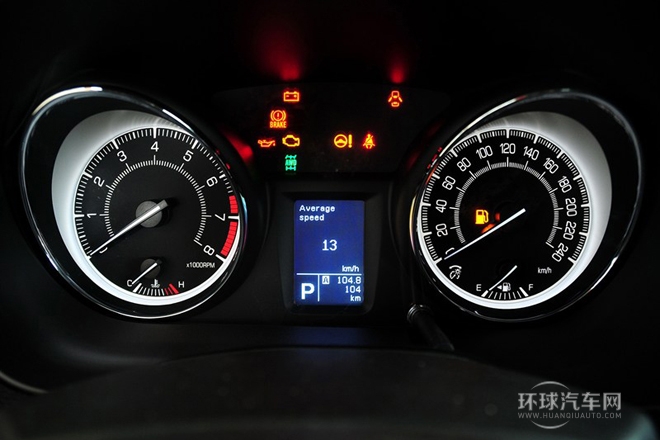 2011款 2.4L四驅運動導航版