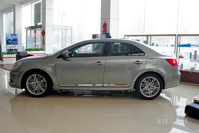 2011款 2.4L四驅運動導航版