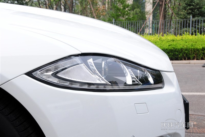 2015款 XF 2.0T 風(fēng)華版