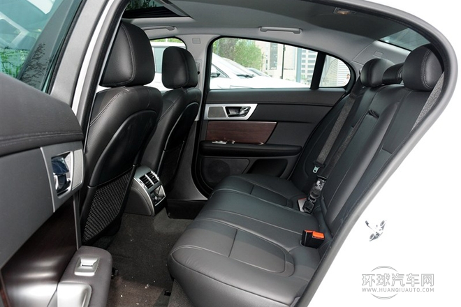 2015款 XF 2.0T 風華版