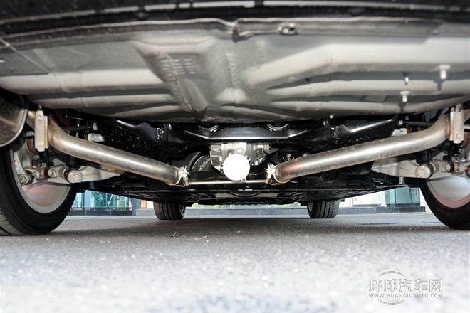 2015款 XF 2.0T 豪華版