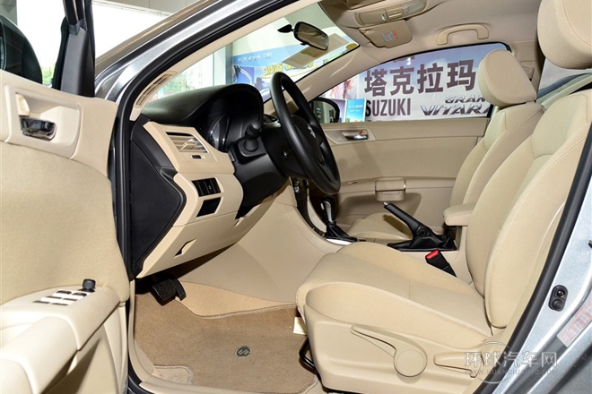 2011款 2.4L兩驅CVT標準版