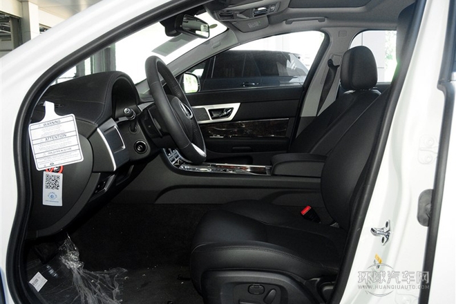 2015款 XF 2.0T Sportbrake 豪華版