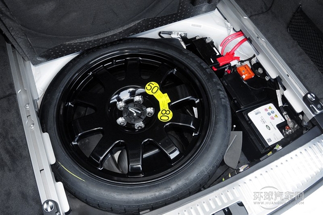 2015款 XF 2.0T Sportbrake 豪華版