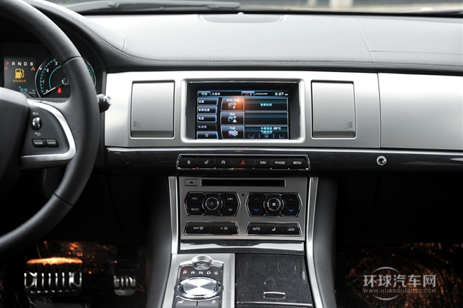 2015款 XF 3.0 SC R-Sport 豪華版