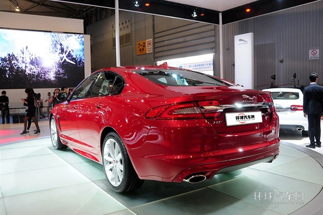 2015款 XF 3.0 SC R-Sport 奢華版