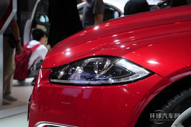 2015款 XF 3.0 SC R-Sport 奢華版