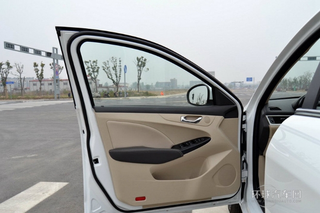 2014款 1.6L 手動致誠版