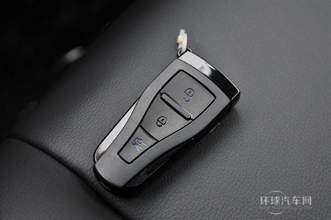 2015款 掀背 1.8T 90周年賽道冠軍版精英型