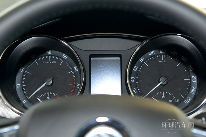 2013款 1.8TSI 手動名仕版