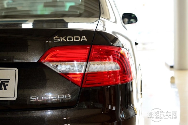 2013款 1.8TSI 手動名仕版