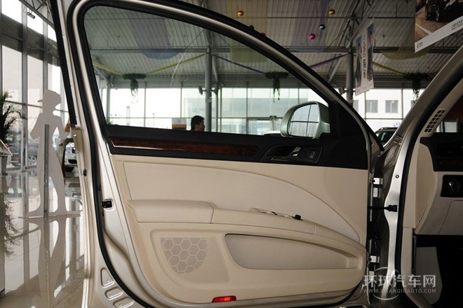 2013款 1.8TSI 自動名仕版