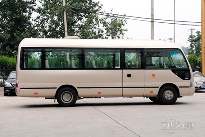 2010款 2.2L汽油高級版