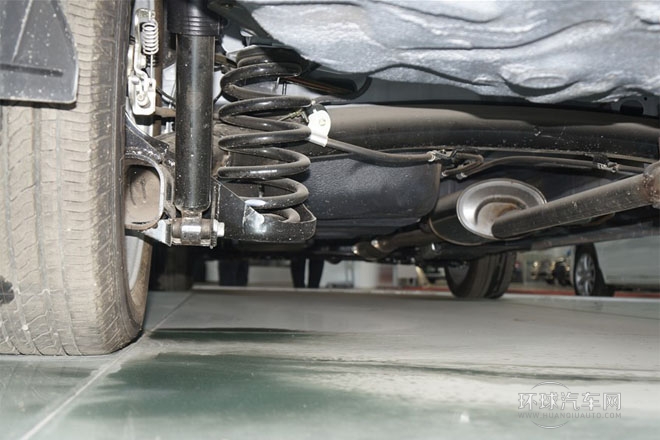 2013款 1.5L 自動尊貴型