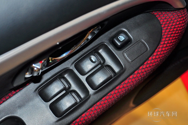 2014款 1.5L 手動風采版