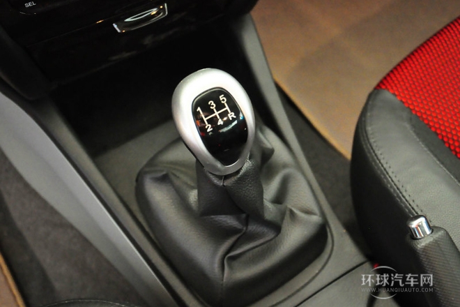 2014款 1.5L 手動風采版