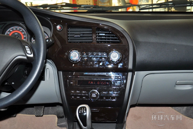 2014款 1.5L 手動風采版