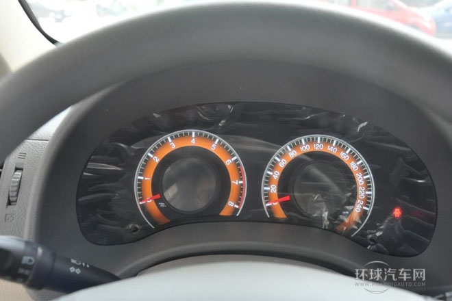 2012款 1.5L 手動舒適型