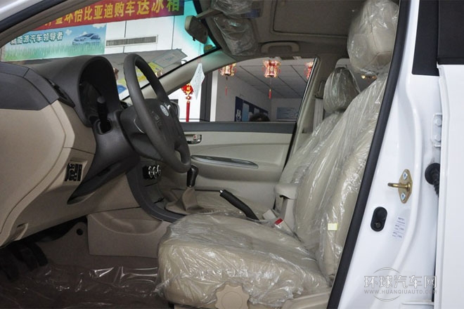 2012款 1.5L 手動舒適型