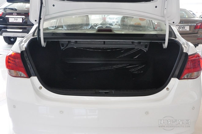 2012款 1.5L 手動舒適型