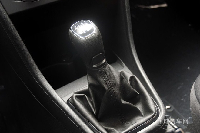 2014款 1.6L 手動樂享版