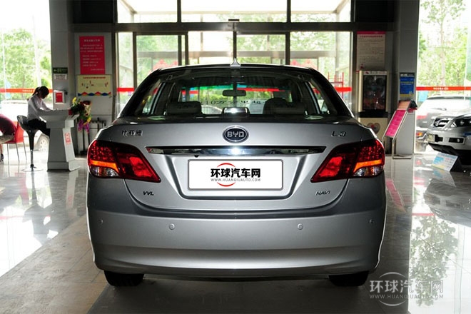 2012款 1.5L 手動尊貴型