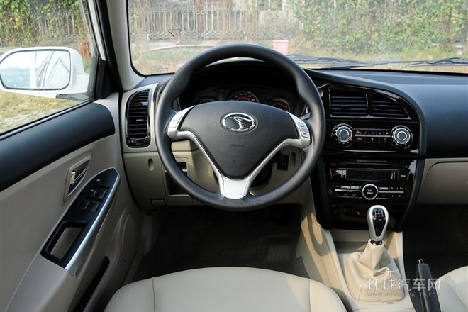 2014款 1.5L 手動旗艦版