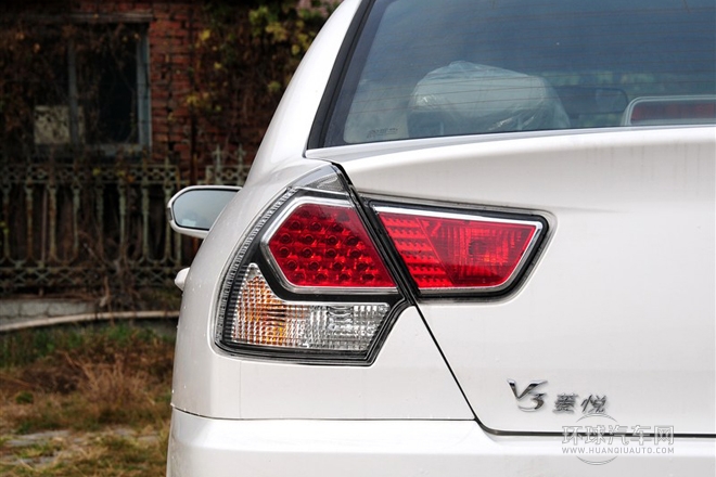 2014款 1.5L 手動旗艦版