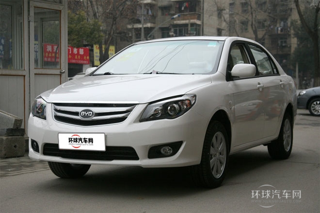 2012款 1.8L 自動尊貴型