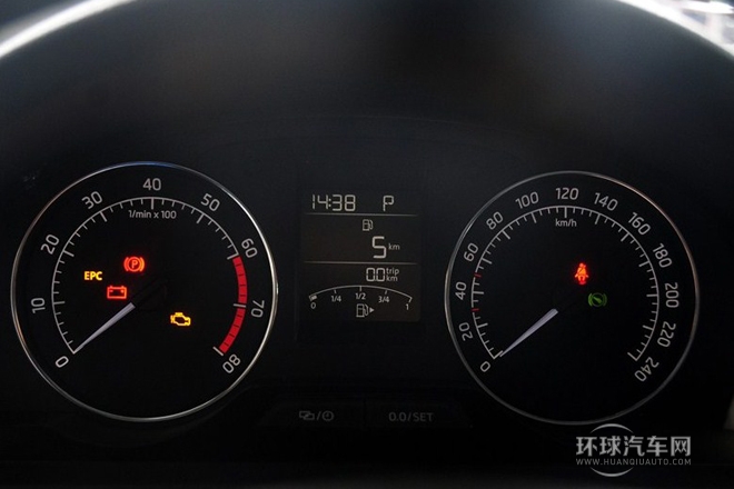 2014款 1.6L 自動致享版