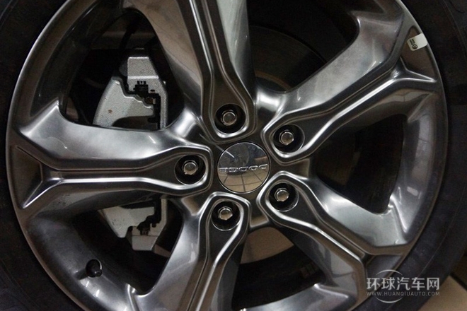 2014款 2.4L 兩驅(qū)旅行版