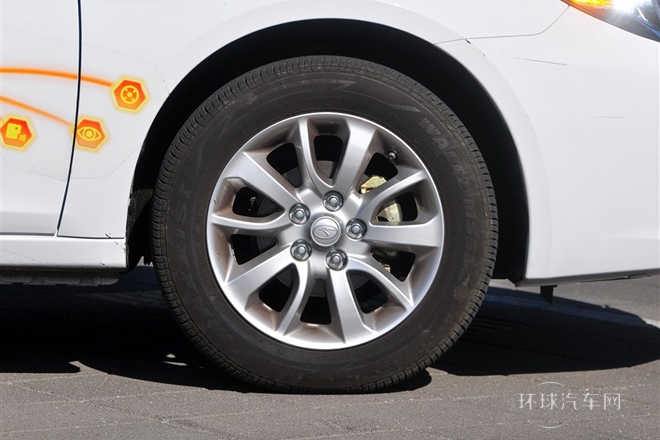 2012款 1.5L 手動旗艦型