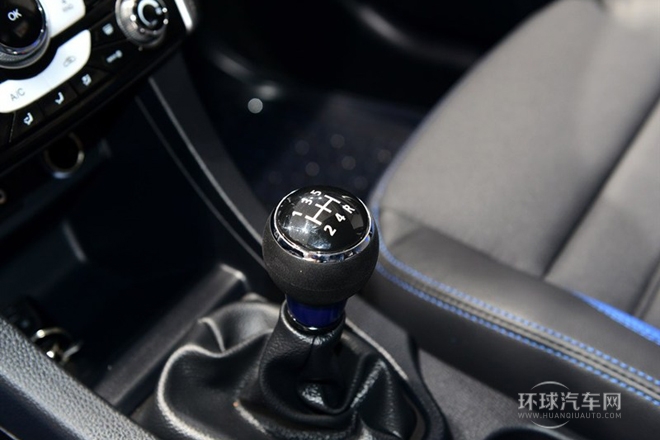 2015款 1.5L 手動爵士版