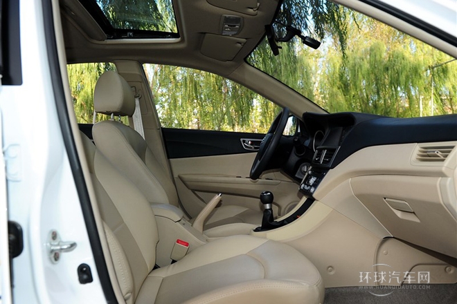 2012款 1.5L 手動旗艦型